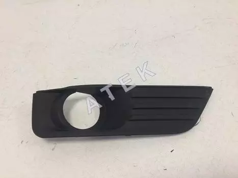 НАКЛАДКА(РАМКА) НА ПТФ ПРАВАЯ FOCUS 05