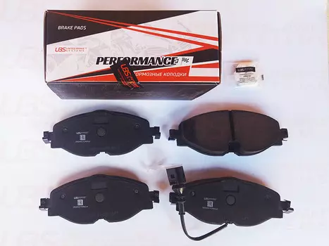 ПРЕМИУМ ТОРМОЗНЫЕ КОЛОДКИ AUDI A3/ SEAT LEON/ SKODA OCTAVIA/ VW GOLF-VII 13- ПЕРЕДНИЕ, В КОМПЛЕКТЕ СО СМАЗКОЙ (5Г)