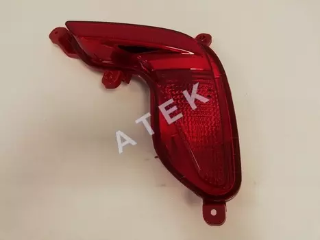 ПРОТИВОТУМАННАЯ ФАРА В ЗАДНЕМ БАМПЕРЕ ПРАВАЯ