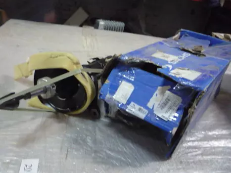 УЦЕНКА,АМОРТИЗАТОР, НЕ ТОВАРНЫЙ ВИД