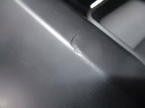 УЦЕНКА,БАМПЕР ПЕРЕДНИЙ ЧЕРНЫЙ S/SE МОДЕЛЬ 08-12,ЗАДИР