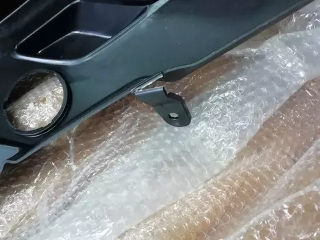 УЦЕНКА, БАМПЕР ЗАД (-)ДП 03/2016 -, СЛОМАНО КРЕПЛЕНИЕ