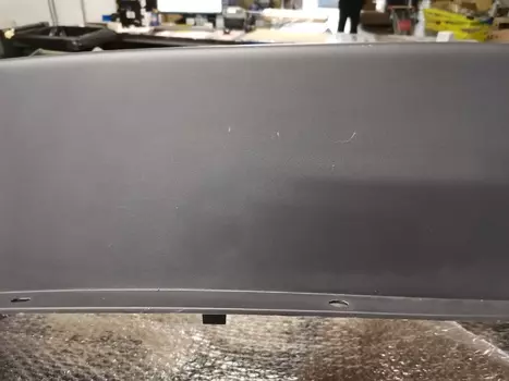 УЦЕНКА, БАМПЕР ЗАДНИЙ, ЦАРАПИНЫ НА СТРУКТУРЕ