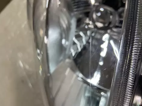 УЦЕНКА,ФАРА ЛЕВАЯ ХРОМ ПОД КОРРЕКТОР 2008-,ЦАРАПИНА