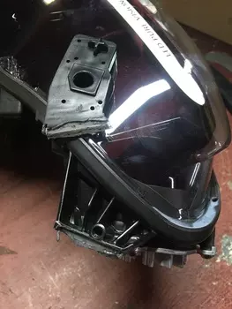 УЦЕНКА, ФАРА ПРАВАЯ ОРИГИНАЛ для RENAULT ARKANA (2019-), СЛОМАНО КРЕПЛЕНИЕ