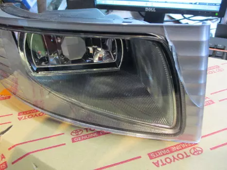 УЦЕНКА, ФАРА ПРОТИВОТУМАННАЯ ПЕРЕДНЯЯ ПРАВАЯ, ТРЕЩИНА