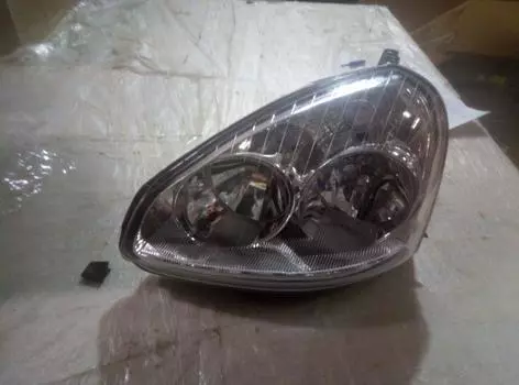 УЦЕНКА, ФАРА ВАЗ-2170 ЛЕВАЯ, СЛОМАН КРЕПЕЖ