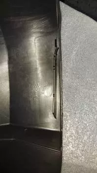 УЦЕНКА ЮБКА ЗАДНЕГО БАМПЕРА БЕЗ ПАРКТРОНИКА, ЗАЛОМ КРЕПЛЕНИЙ