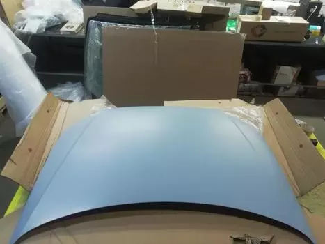 УЦЕНКА,КАПОТ,СТЕРТ УГОЛ, СТЕРТ УГОЛ