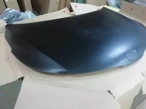 УЦЕНКА, КАПОТ, ВМЯТИНЫ