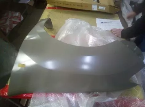 УЦЕНКА, КРЫЛО L, МЯТОЕ