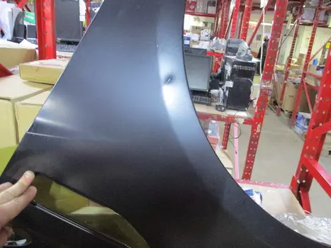 УЦЕНКА,КРЫЛО ПЕРЕДНЕЕ ЛЕВОЕ, ЦАРАПИНА