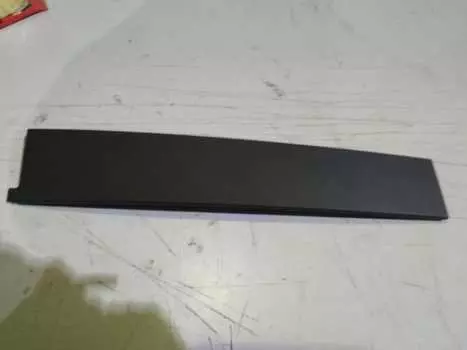 УЦЕНКА, НАКЛАДКА ПЕРЕДНЕЙ ДВЕРИ ВЕРТИКАЛЬНАЯ ЛЕВАЯ, НЕТ ОРИГИНАЛЬНОЙ УПАКОВКИ