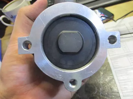 УЦЕНКА, НАСОС ГИДРОУСИЛИТЕЛЯ РУЛЯ, СЛЕДЫ УСТАНОВКИ