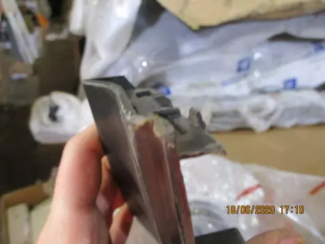 УЦЕНКА, ПАНЕЛЬ БАМПЕРА ЗАДНЕГО, ЦАРАПИНА НА СТРУКТУРЕ, СТЕРТ УГОЛ