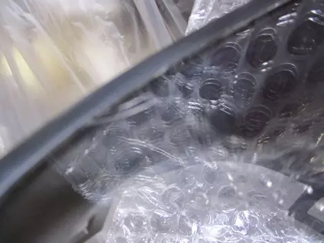 УЦЕНКА, СТЕКЛО ПАНЕЛИ ПРИБОРОВ, ТРЕЩИНА НА СТЕКЛЕ