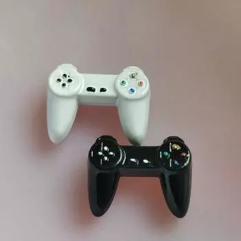 1:12 кукольных игрушек, мини-игровой контроллер, новая модель геймпада, украшение кукольного дома