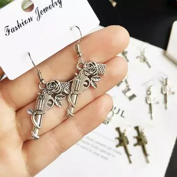 1 пара серег-капель в стиле панк-лезвие, подарок, модные крутые интересные новые для женщин, креативные простые металлические ювелирные аксессуары