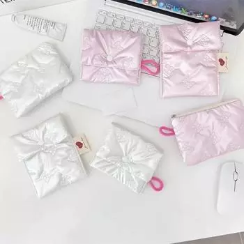 1 шт. Женская косметичка, маленькая розовая косметичка с бантом, сумка для хранения помады, симпатичные косметички, кошелек для монет, клатч для поездок на работу в стиле Ins 16*11*3cm