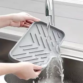 1pc Desktop dry silicone pad drain soap silicone pad bathroom soap box silicone soap holder splash proof kitchen gadgets