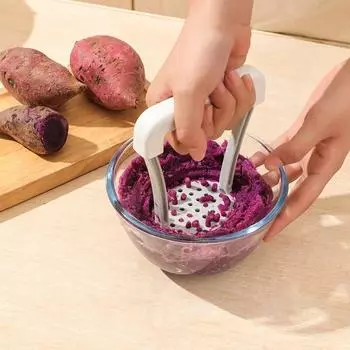 1pc Plastic Manual Potato Ricer Masher Creative Potatoes Pumpkin Sweet Potato Masher Kitchen Gadgets