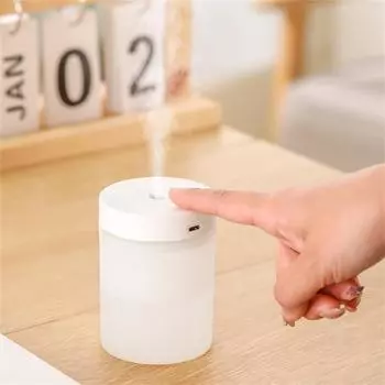 200ml Mini Portable Car Humidifier Double Moisturizing Colorful Air Humidifier Diffuser Cup With Atmosphere Warm Lamp