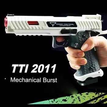 2011 Desert Eagle пистолет Редька Пистолет Непрерывная стрельба Метательный снаряд Пустой подвесной револьвер Игрушечный пистолет Подарок на день рождения