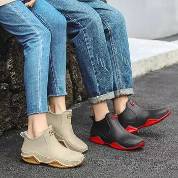 2024 Casual New velvet comfort Men s shoes Couple short tube rain boot Outdoor non slip water fashion male rain Boots platform 36