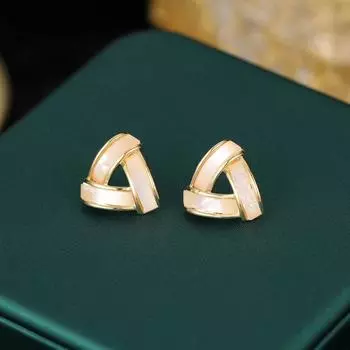 2024 новые серьги нишевого темперамента из серебра 925 пробы с иглами из натуральной ракушки треугольные серьги-гвоздики серебряный