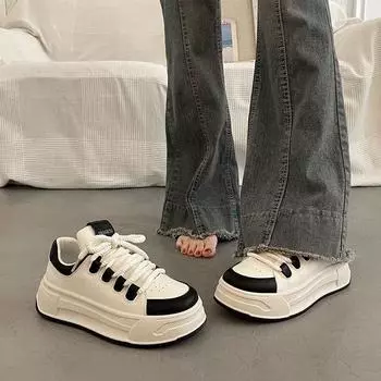 2024 spring new super fire little white shoes women s thick soles increase height versatile with skirts popular sports and leisure board shoes women 35 чёрный