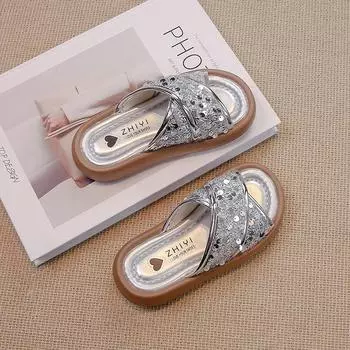 2024 Summer New Children Sandals for Girls Fashion Glitter Comfortable Anti-slippery Casual Versatile Outside Cool Beach Shoes 26 серебряный