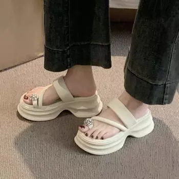 2024 summer new trend toe slippers women wear fashion rhinestone temperament increase thick bottom cool slippers women 35