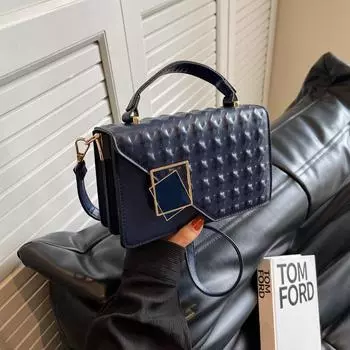 2024 trendy new diamond embossed shoulder oblique span women s bag texture solid color commuter bag чёрный