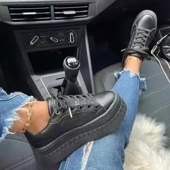 2025 early autumn new round head thick sole lace-up casual sports style women s single shoes large size shoes 35