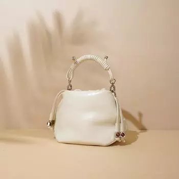 2025 Niche New Top Layer Cowhing Drawstring Lucky Bag Mini Bucket Bag Universal Commuting Single Shoulder Crossbody Handbag 25x13x17cm коричневый