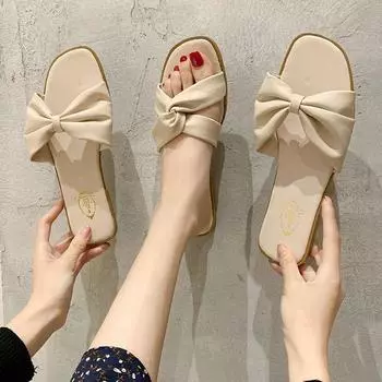 2025 summer new Korean version flat-bottomed outer wear one-word slippers women s travel vacation beach shoes flat-heeled women s shoes 35