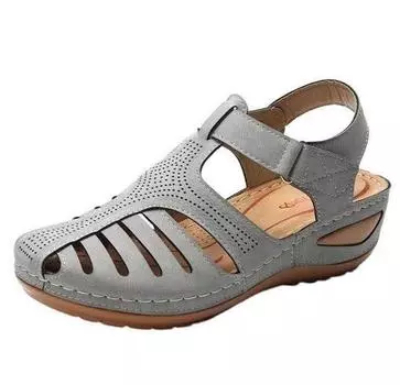 2025 summer new retro women s sandals car line hole shoes non-slip large size round head wedge heel comfortable sandals women 35