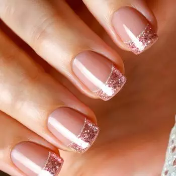 24PCS Shiny Pink Short Square False Nails Spice Girls Simple Gel Nail Tips Art Artificial Detachable French Fake Nail Sweet Cool