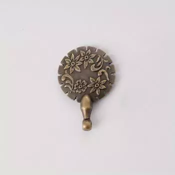 2pcs Antique-Inspired Thread Cutter with Floral Relief - Safe and Convenient Sewing Tool for DIY Projects 2pcs латунный