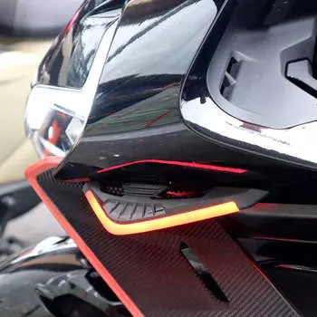 2Pcs Motorcycle Front Side Spoiler Winglets Aerodynamic Wing Set Fixed Wind Wings with LED Lights and Adhesive Decor Sticker синий