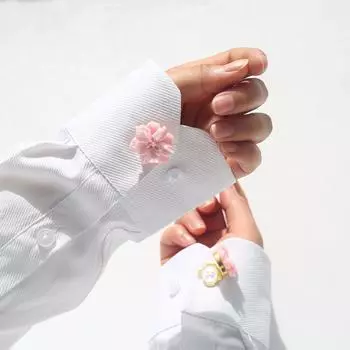 2Pcs/Set Flowers Cufflink Button Cover On Shirt Cute Elegant Gardenia Button Clip Suitable For Tuxedo Shirt Clothing Decoration оранжевый