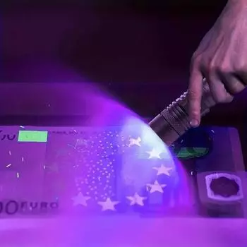 395/365nm Mini LED UV Flashlight Zoomable Ultra Violet Light Torches Portable Inspection Lamp Pet Urine Scorpion Detector Lights 1PCS