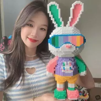 3D 5800PCS Candy Rabbit Красочные и милые кролики Общество кроликов Строительные блоки для взрослых Высокая сложность сборки головоломки игрушки подарок