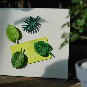 4 Simulated Leaf Refrigerator Magnets Stickers Green Plant Design ABS Fridge Decoration for Home Kitchen Creative Gift Set