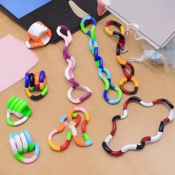 4 забавных и обучающих музыкальных головоломки Twist для детей. Это также игрушки для деформации веревки и узла. 4pcs