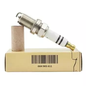 4 шт. 06H905611 FR6KPP332S иридиевая свеча зажигания для A4 A5 1.8 2.2 TFSI TT VW Golf Passat CC Tiguan 06H 905 621 4PCS