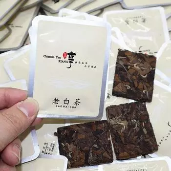 500 г Белый чай Fuding Shoumei Cookie Tea Старый белый квадратный чай 1 шт. 1 пузырьк