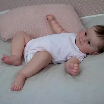 50 см Reborn Baby для маленьких девочек, очень мягкая тканевая кукла, мягкая игрушка, реалистичная, настоящая мягкая на ощупь 50CM