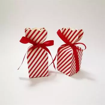 50pcs Candy Box For Christmas With Ribbons DIY Sweets Chocolate Cookies Decoration Party Gift Xmas Wedding Paper Packaging Boxes