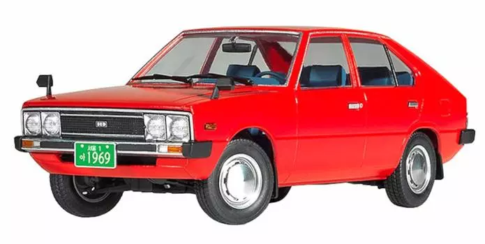 Академия Hyundai Pony 1975 Пластиковая модель 15137